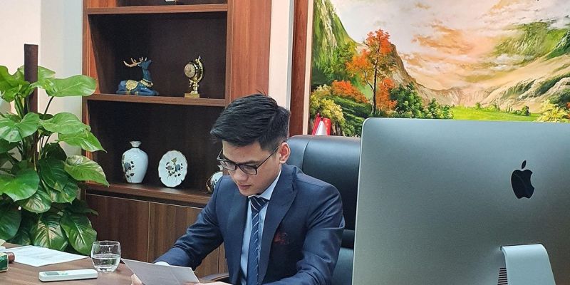 CEO Nguyễn Quốc Hoàng - Người Sáng Lập Bancadoithuong.de.com 1 Giới thiệu về CEO Nguyễn Quốc Hoàng